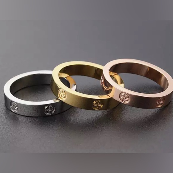 Love ring - Picture 2 of 2